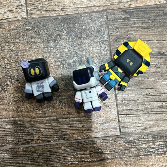 Huge Roblox lot - Picture 4 of 6